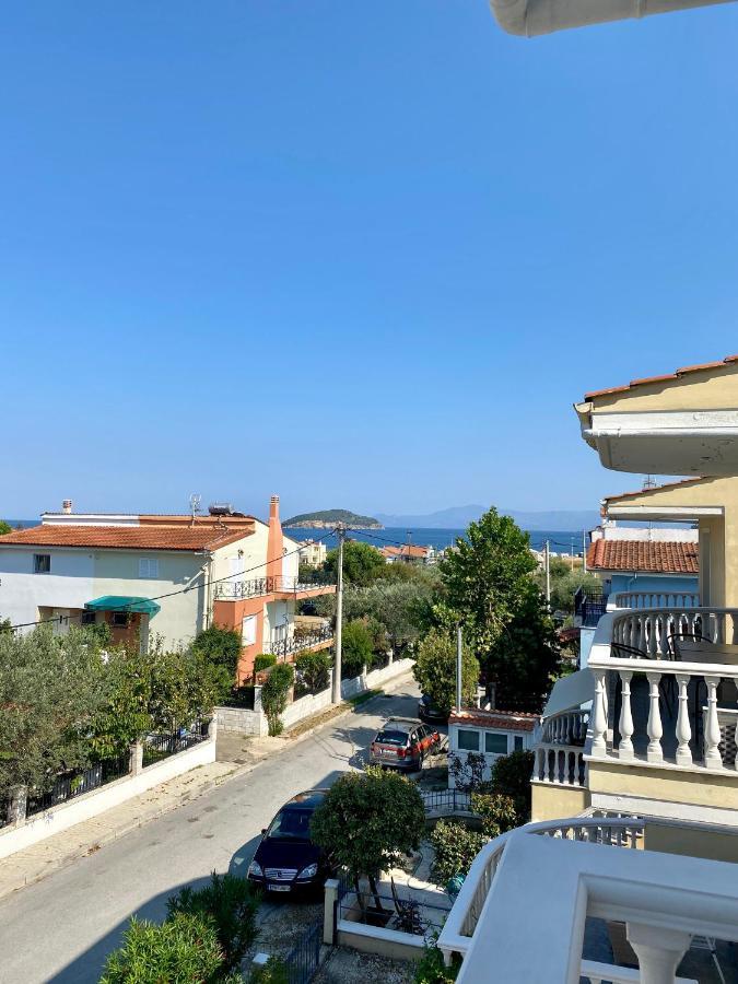 Thea Apartments Nea Iraklitsa Dış mekan fotoğraf